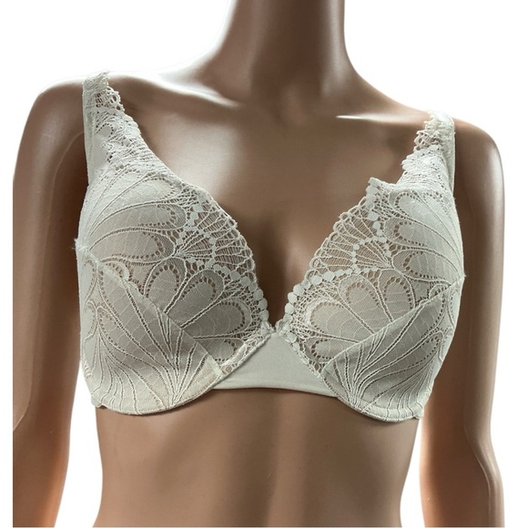 Wonderbra - NEW - Ivory Lace Bra Size 36 E - Picture 1 of 3